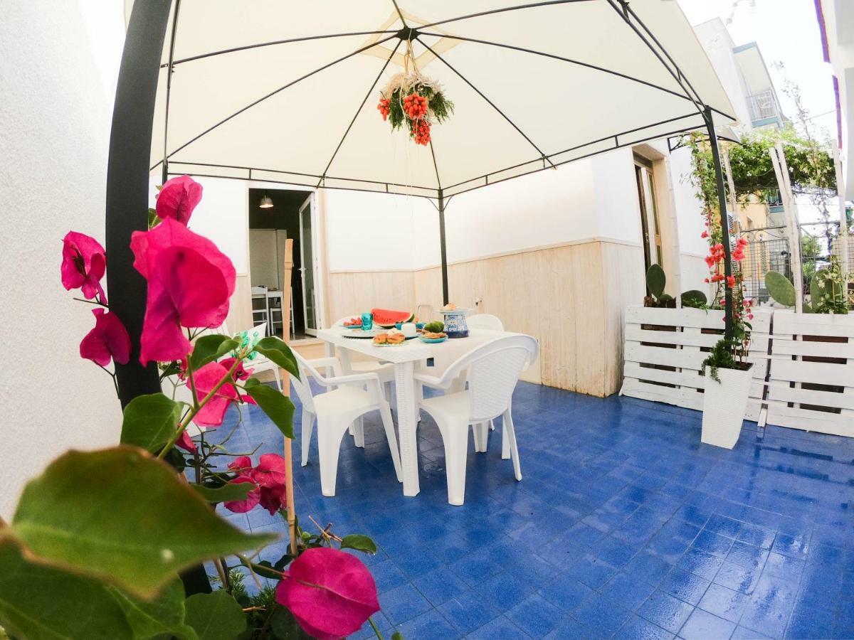 Villa La Dimora Al Mare Monopoli Exterior foto